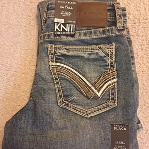 Buckle Black Men's Bootcut Jeans in Dark Blue Wash